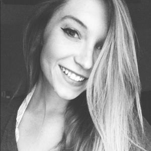 Meet your Posher, Sierra